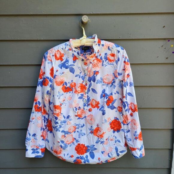Talbots Red White Blue White Floral Button Down Blouse size Medium - Picture 13 of 13